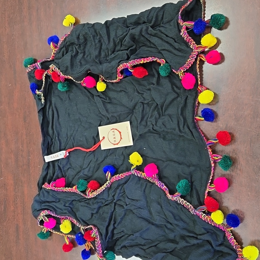 NWT Raga Pom Pom Black Crop Vest Size Small